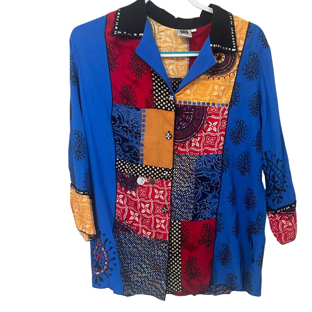 Usindo Womens Size M Patchwork Embellished Tunic Blouse Art‎ to Wear Boho